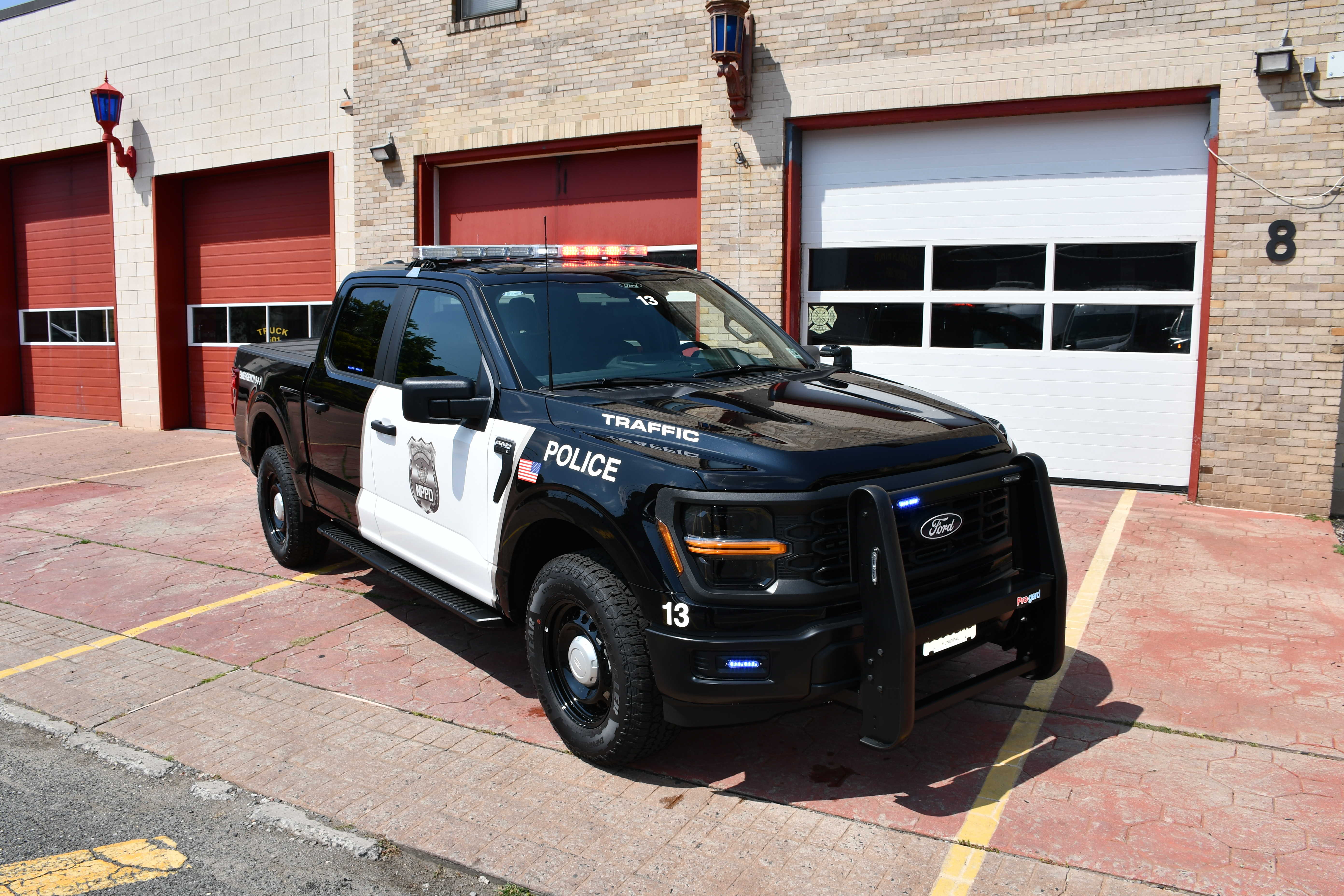 2024 Ford F150 Police Vehicle Photo 1